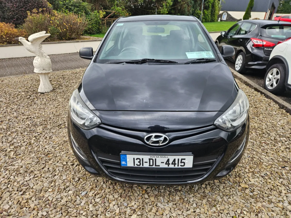Hyundai i20 CLASSIC 84BHP 3DR 85PS - Image 2