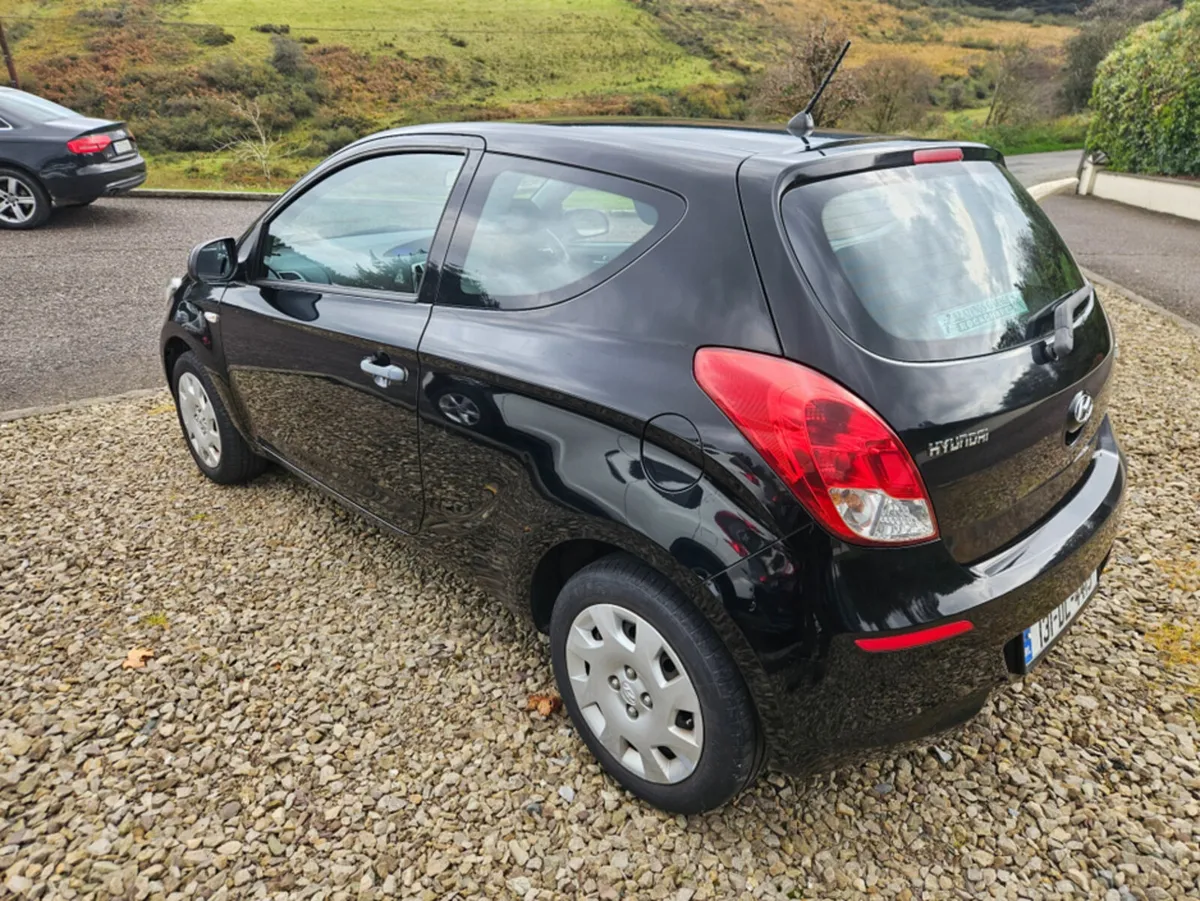 Hyundai i20 CLASSIC 84BHP 3DR 85PS - Image 4