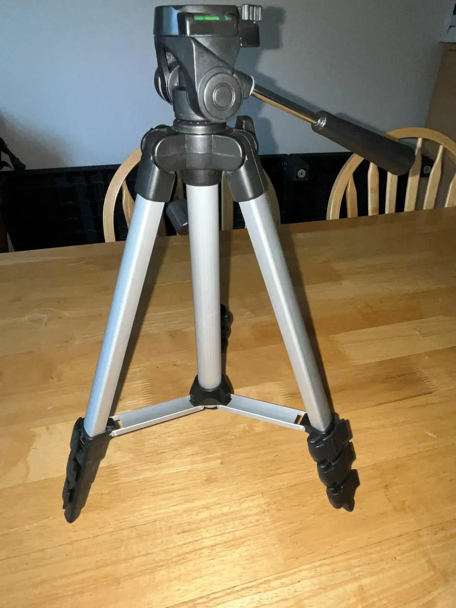 Tripod - Image 3