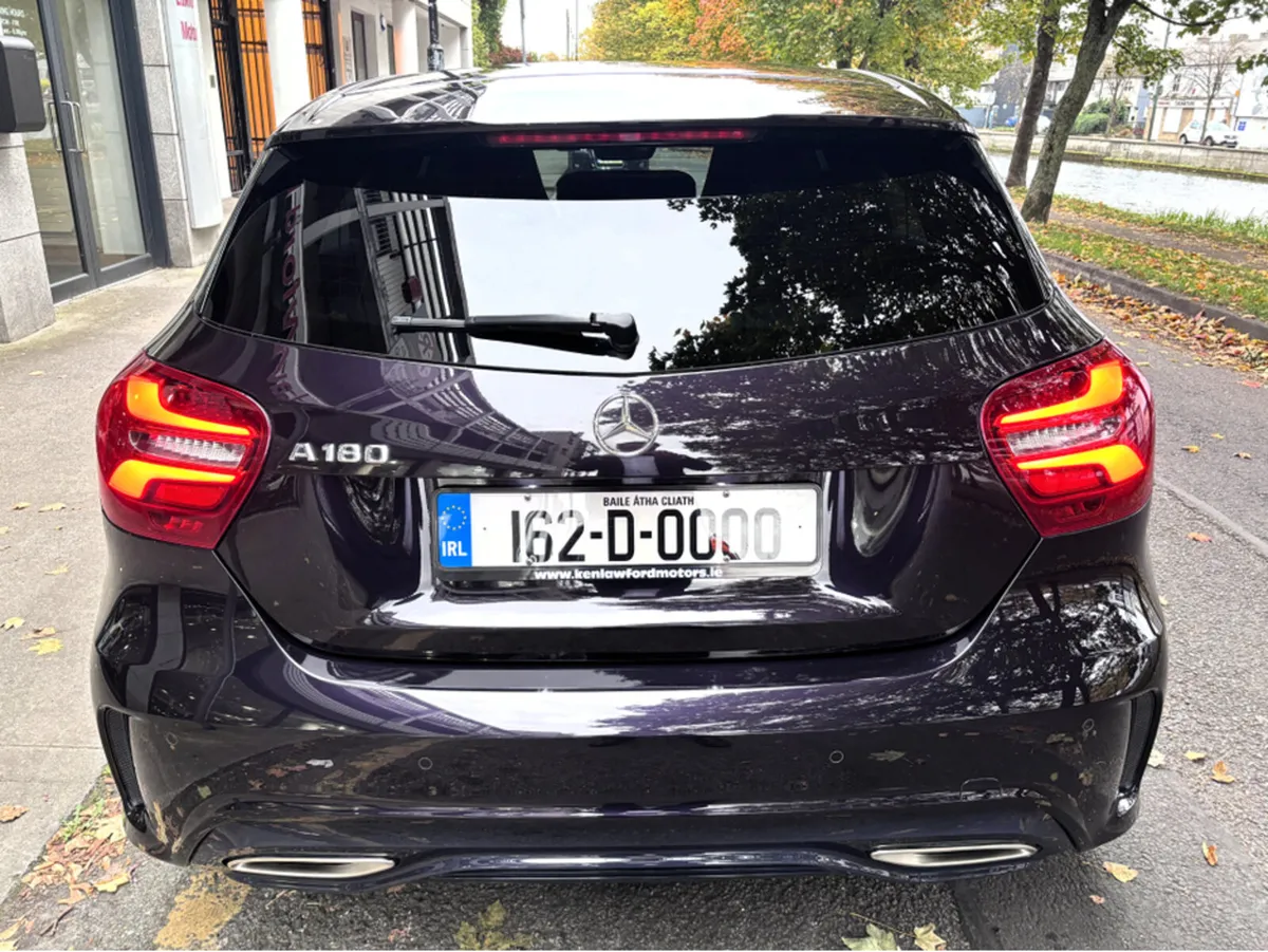 Mercedes-Benz A-Class 1.6 AUTO AMG SPORT - Image 4