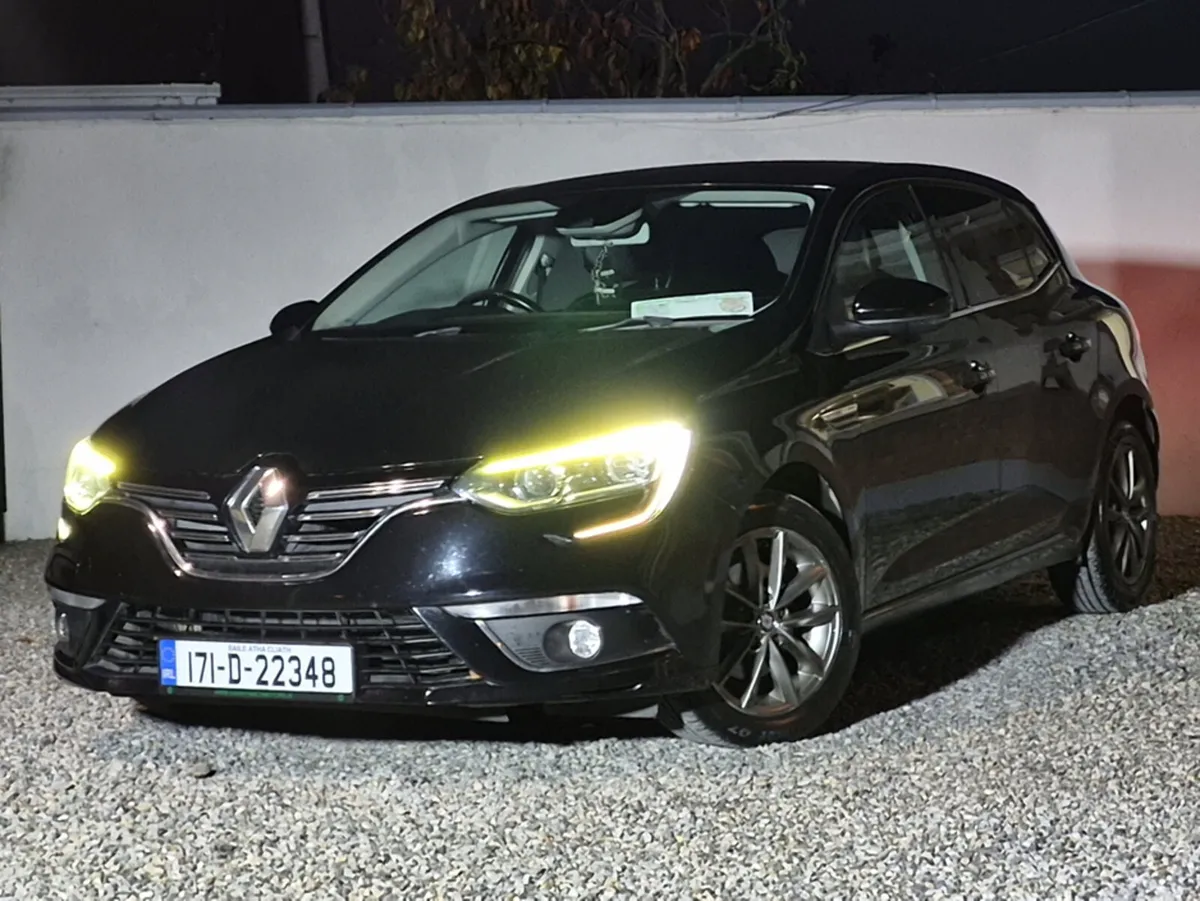 Renault Megane Dynamique Nav Model Hatchback 1.5 D - Image 2
