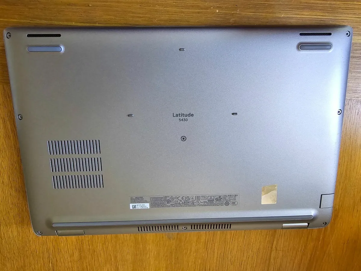 Dell Latitude 5430 i5(12gen) 16gb 256gb Fhd - Image 2