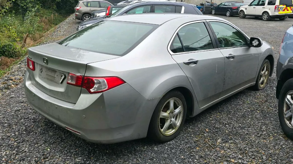 Honda Accord Breaking - Image 2