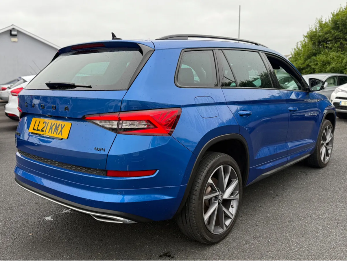 Skoda Kodiaq SPORTLINE TDI SCR 4 - Image 4