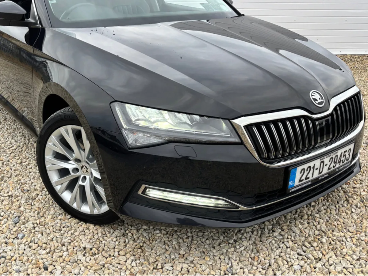 Skoda Superb COMBI STYLE 2.0 TDI 150HP 5DR - Image 4