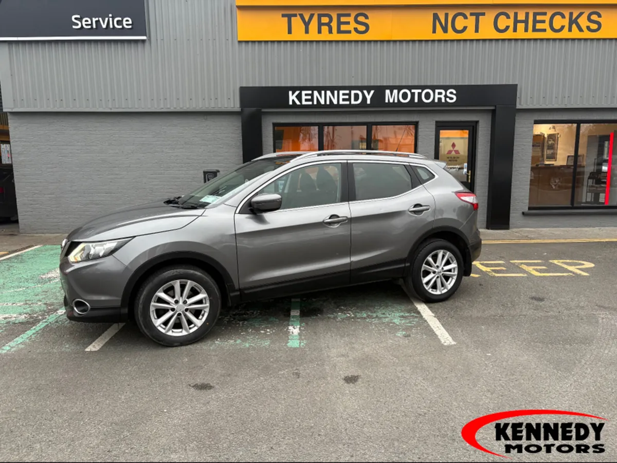 Nissan Qashqai 1.2 SV CVT MY16 NC E6 4DR AUTO - Image 1
