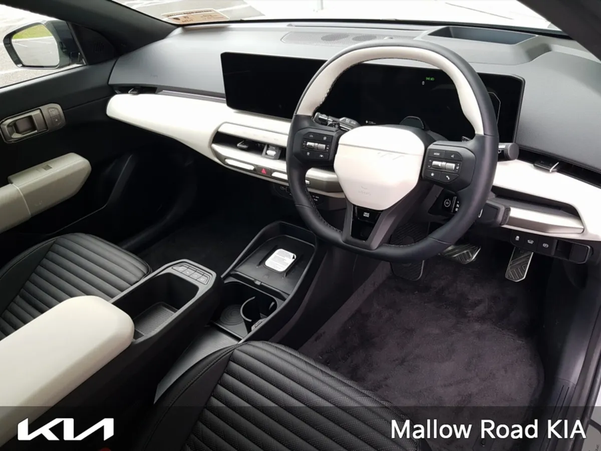Kia EV4 EV4 5HB GTL - Long Range - Image 2