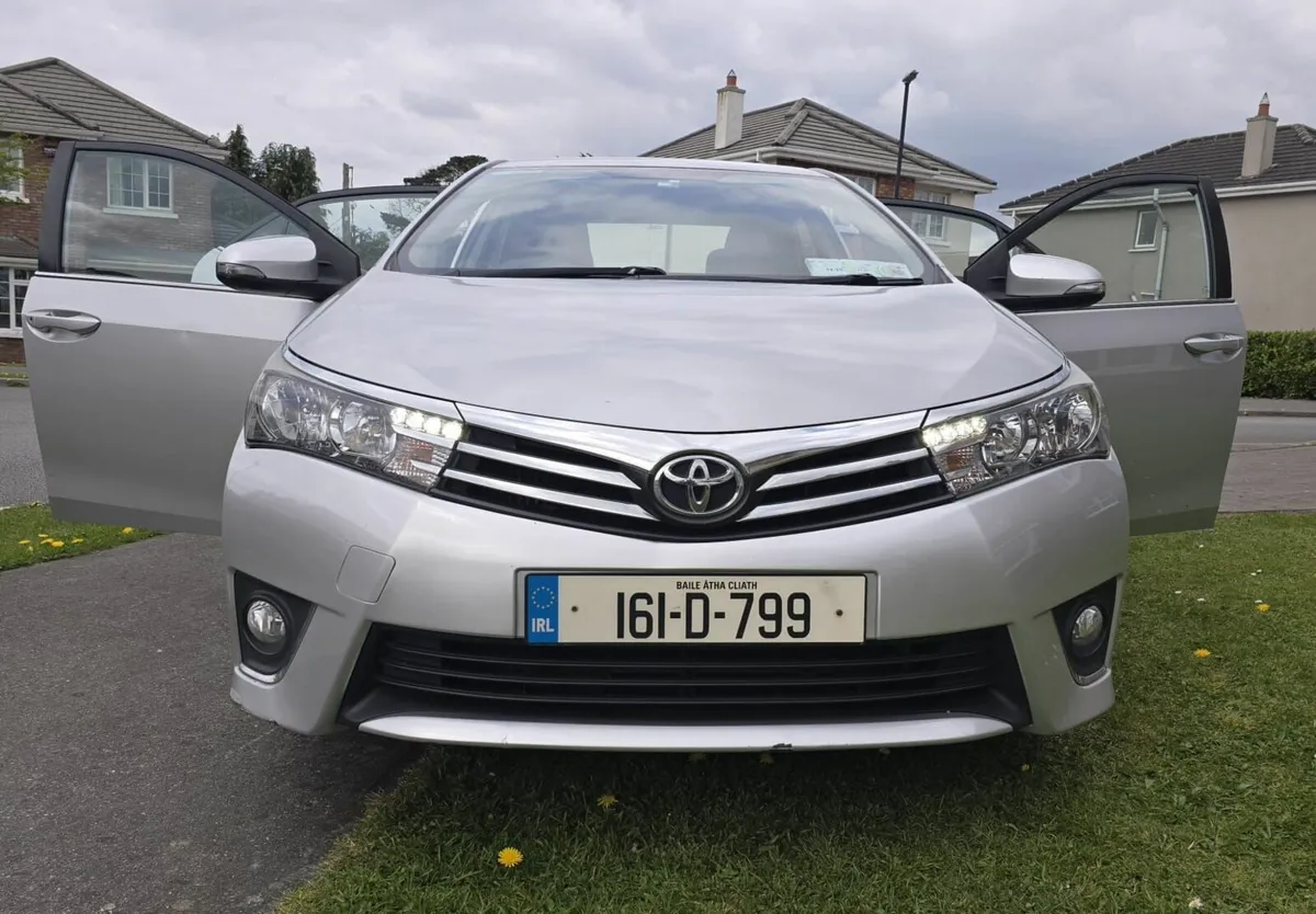 Toyota Corolla 2016 - Image 1