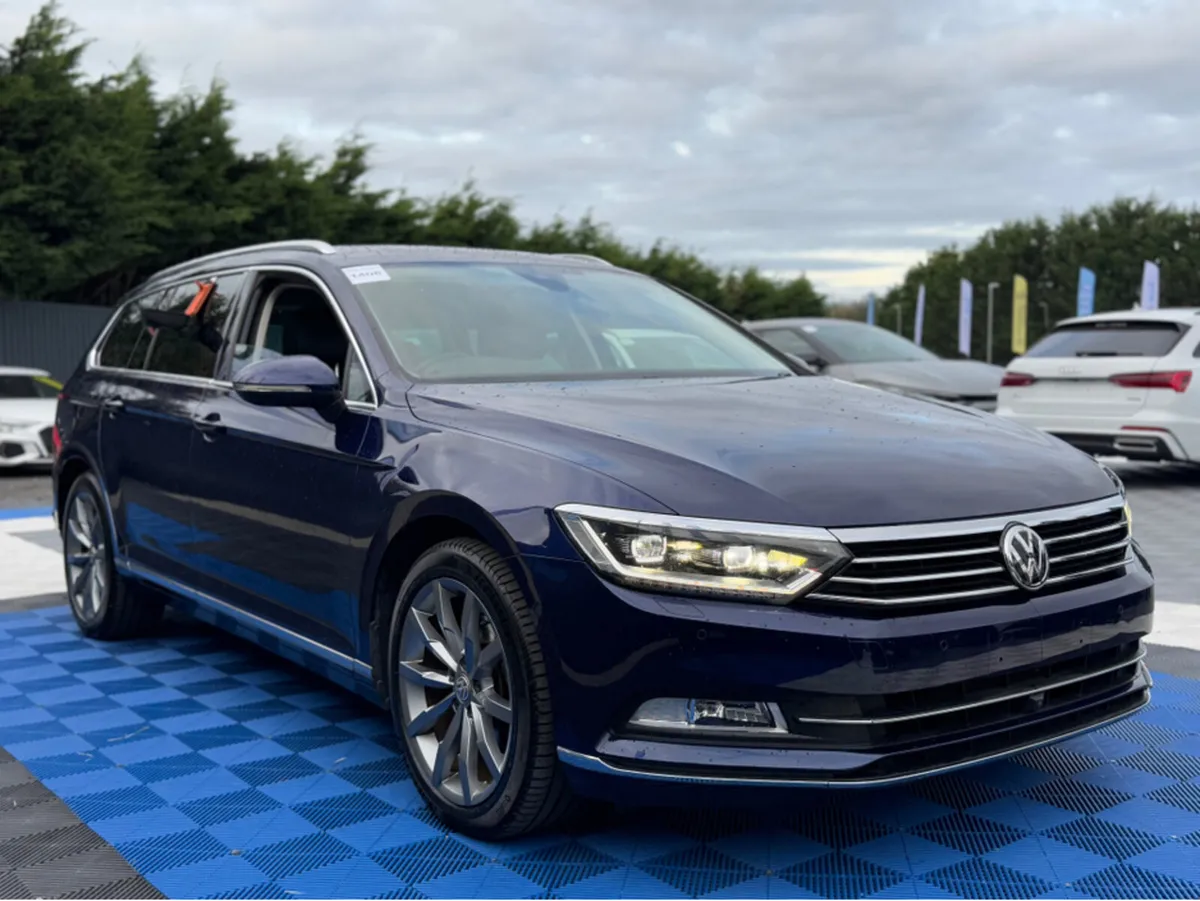Volkswagen Passat HIGHLINE PLUS - 2.0L DIESEL - AU - Image 3