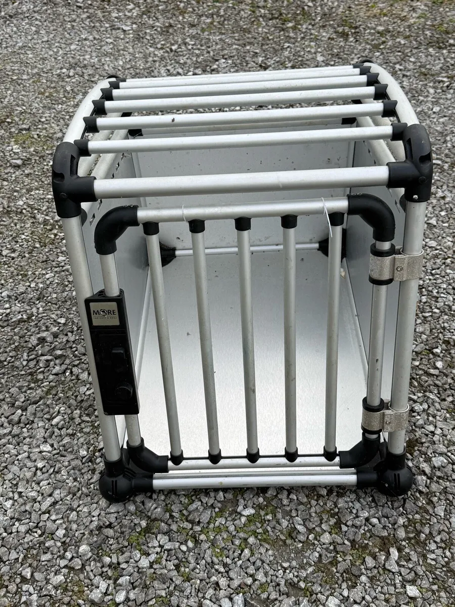Dog Travel Crate - Image 3