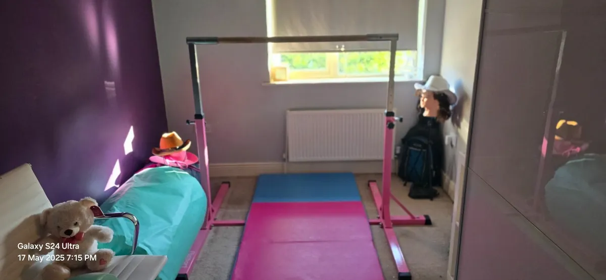 Gymnastics equipment - Image 2