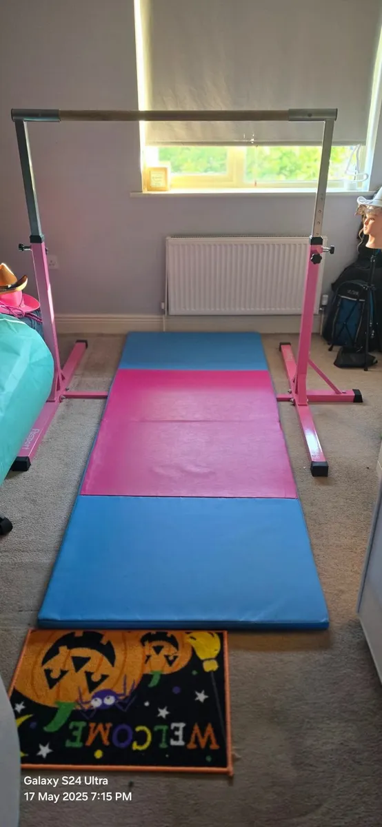 Gymnastics equipment - Image 3
