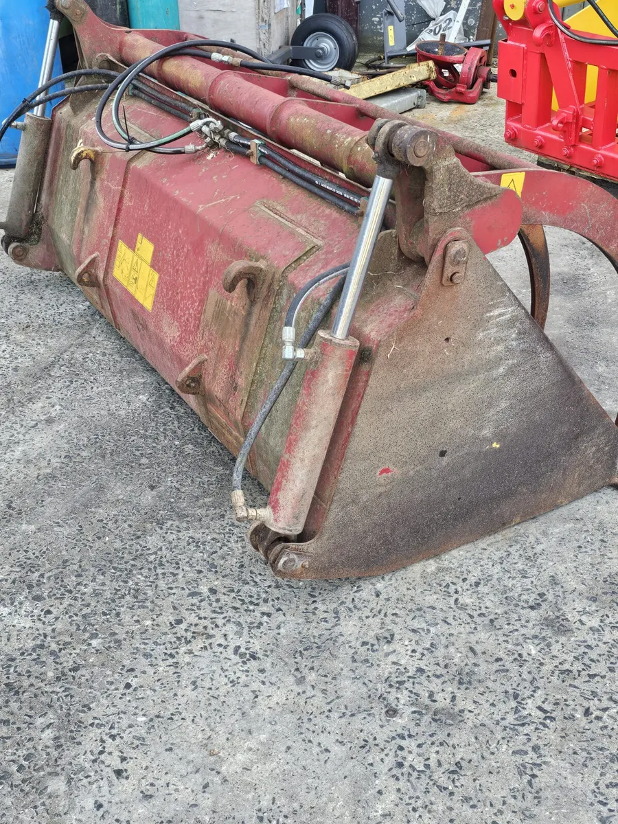 Strautman Bucket Grab - €2,000 - No VAT - Image 4