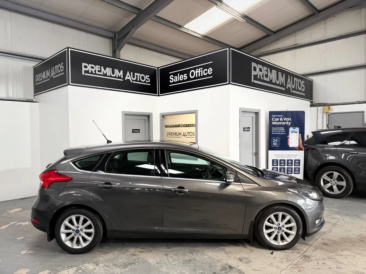 Ford Focus 2016 1.0 ZETEC - Image 2
