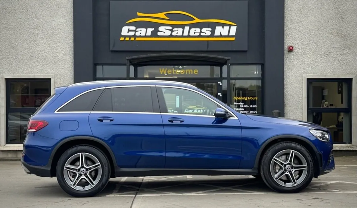 2.0 GLC220d AMG Line SUV 5dr Diesel G-Tronic+ 4MAT - Image 3