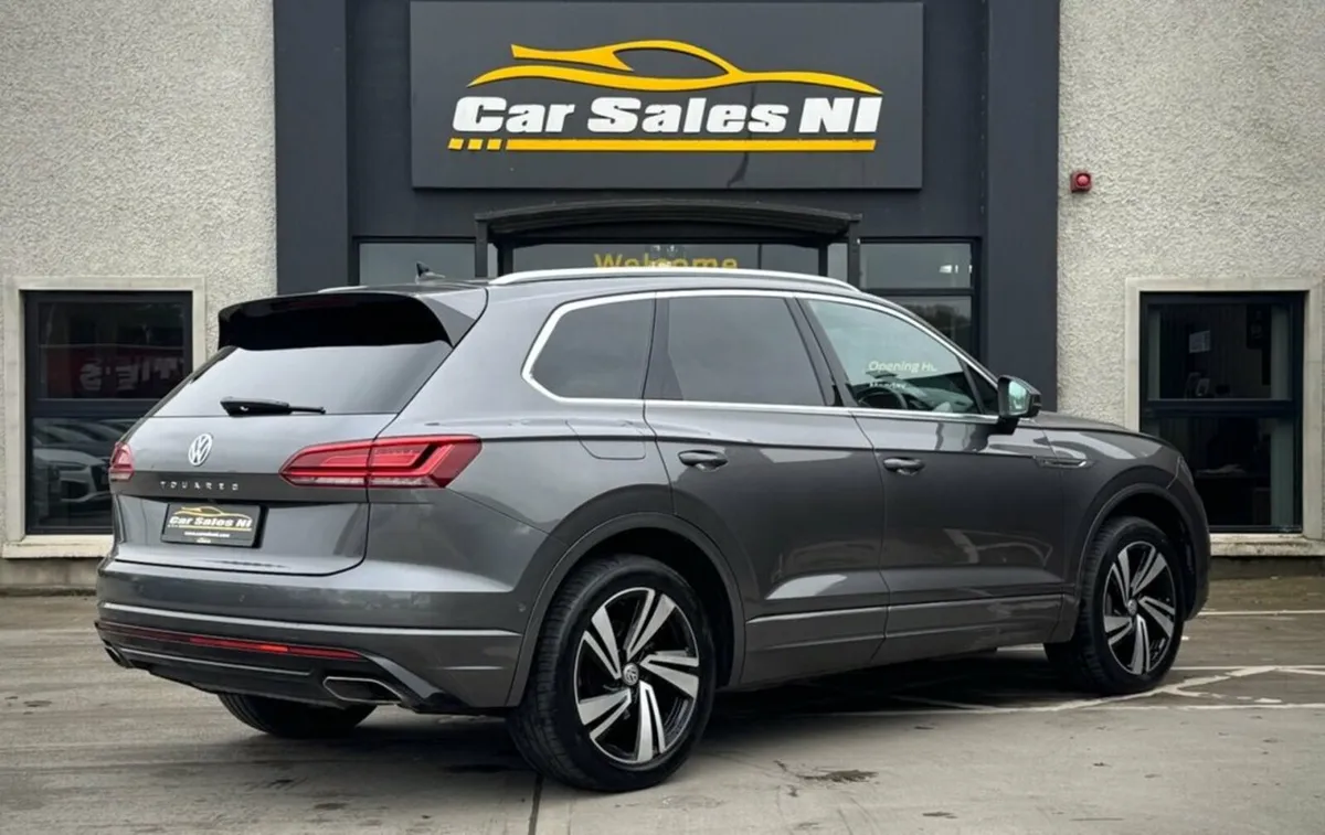 3.0 TDI V6 R-Line Tech SUV 5dr Diesel Tiptronic 4M - Image 4