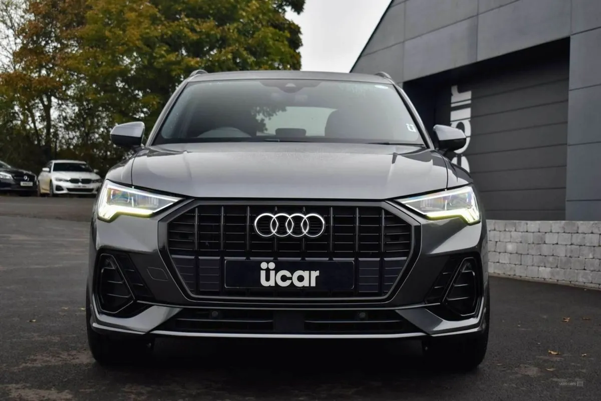 Audi Q3 2.0 Q3 S Line 35 TDI Semi-auto 5dr - Image 2
