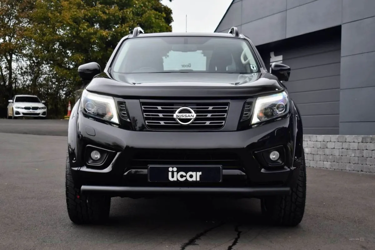 Nissan Navara 2.3 Navara N-guard dCi Auto 4WD 5dr - Image 2