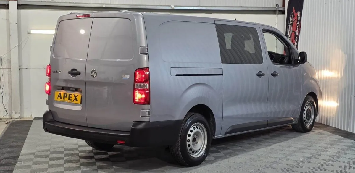 Vauxhall Vivaro L2 Diesel - Image 3