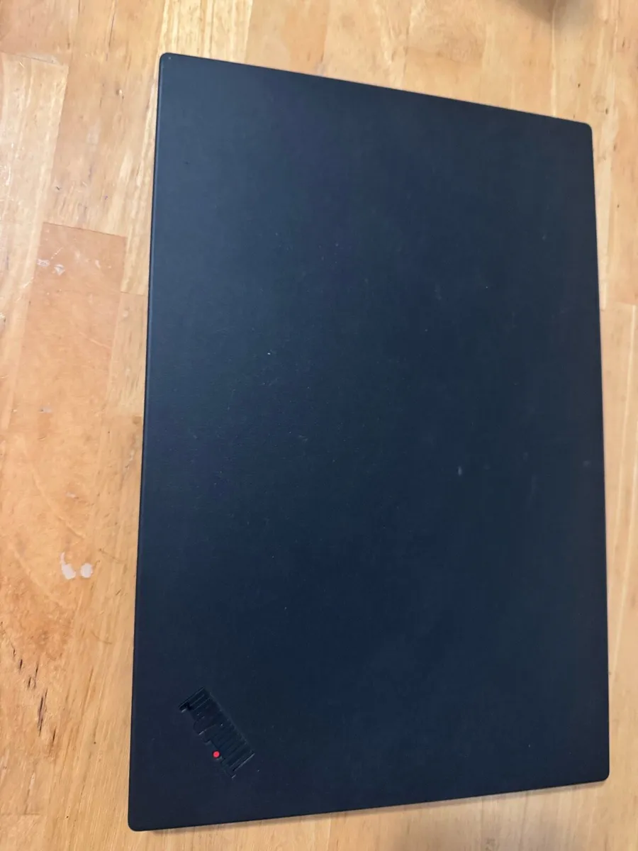 Lenovo ThinkPad X1 Carbon Gen 7 - Image 3