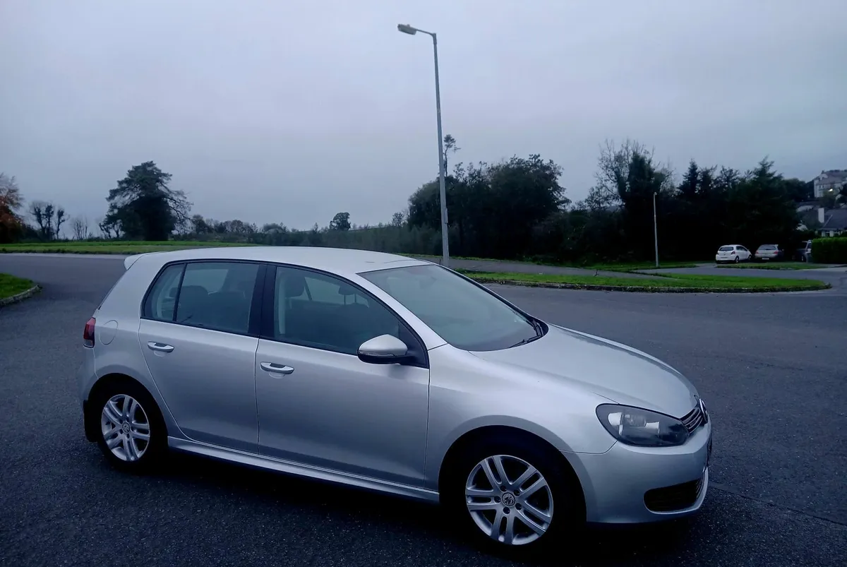 Volkswagen Golf 2011 PRICE 2950e - Image 1