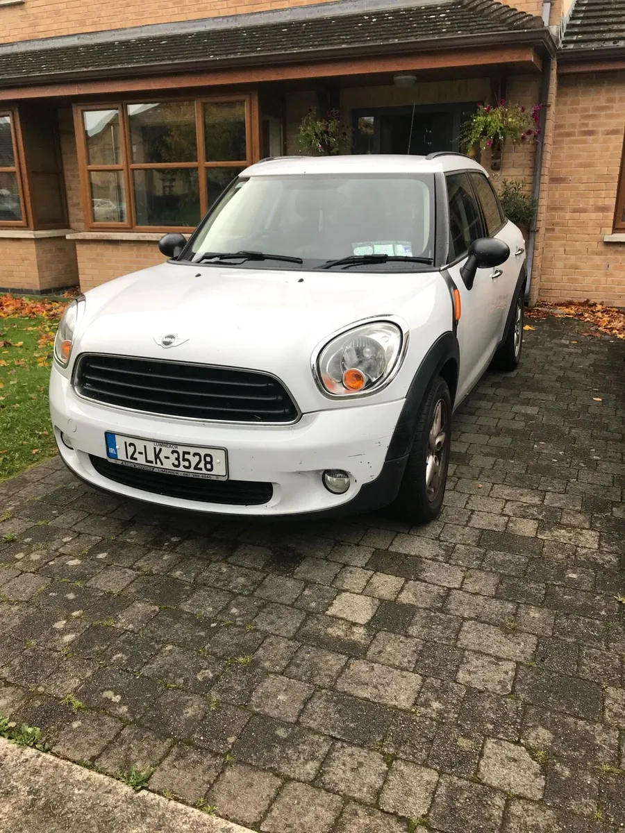 Car - Image 1