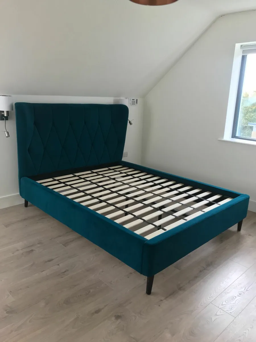 King Bed for sale as new - Image 3