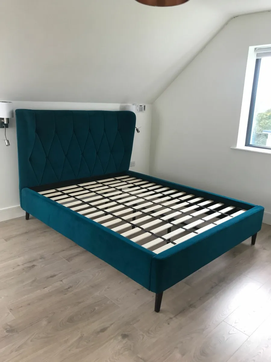 King Bed for sale as new - Image 4