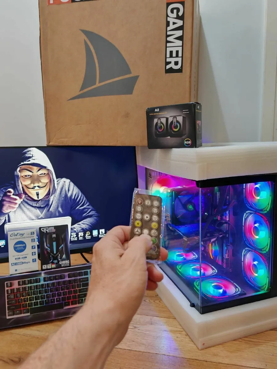 32GB GAMING COMPUTER MONITOR 8GB CARD GRAPHIC - Image 2