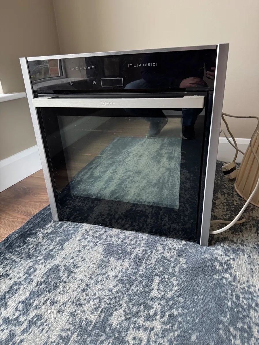 Neff Oven - Image 3