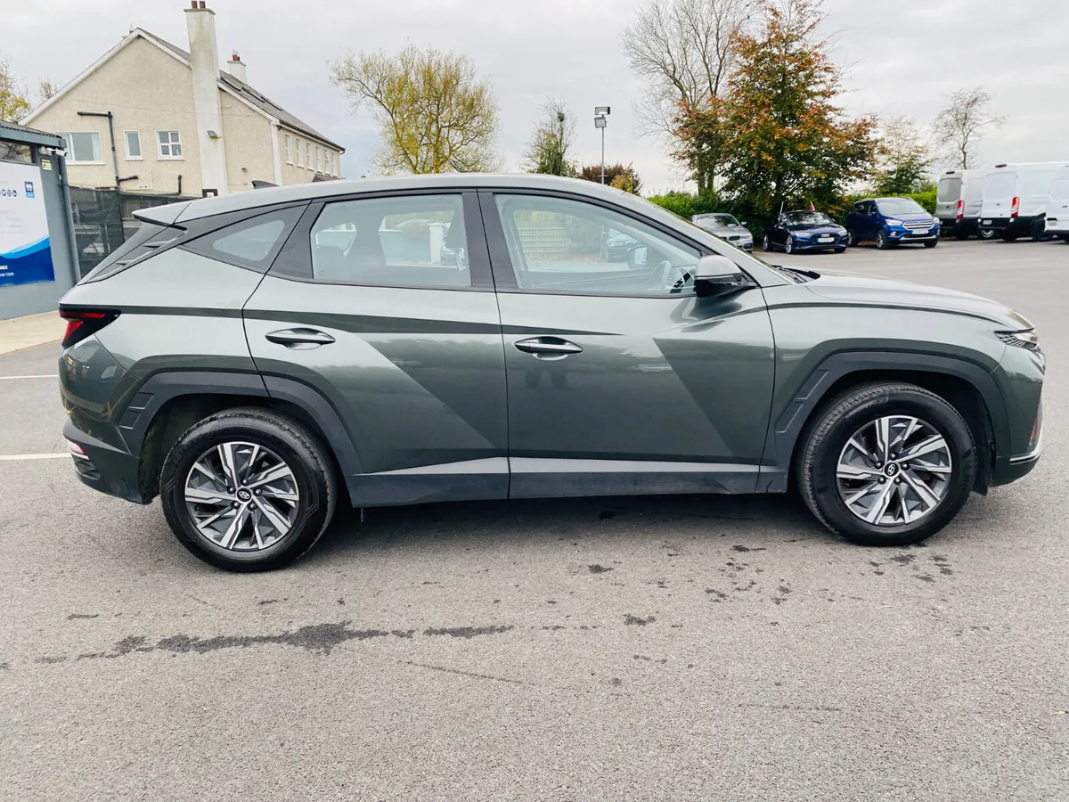 HYUNDAI TUCSON COMFORT PLUS DIESEL 2022 (221) - Image 4