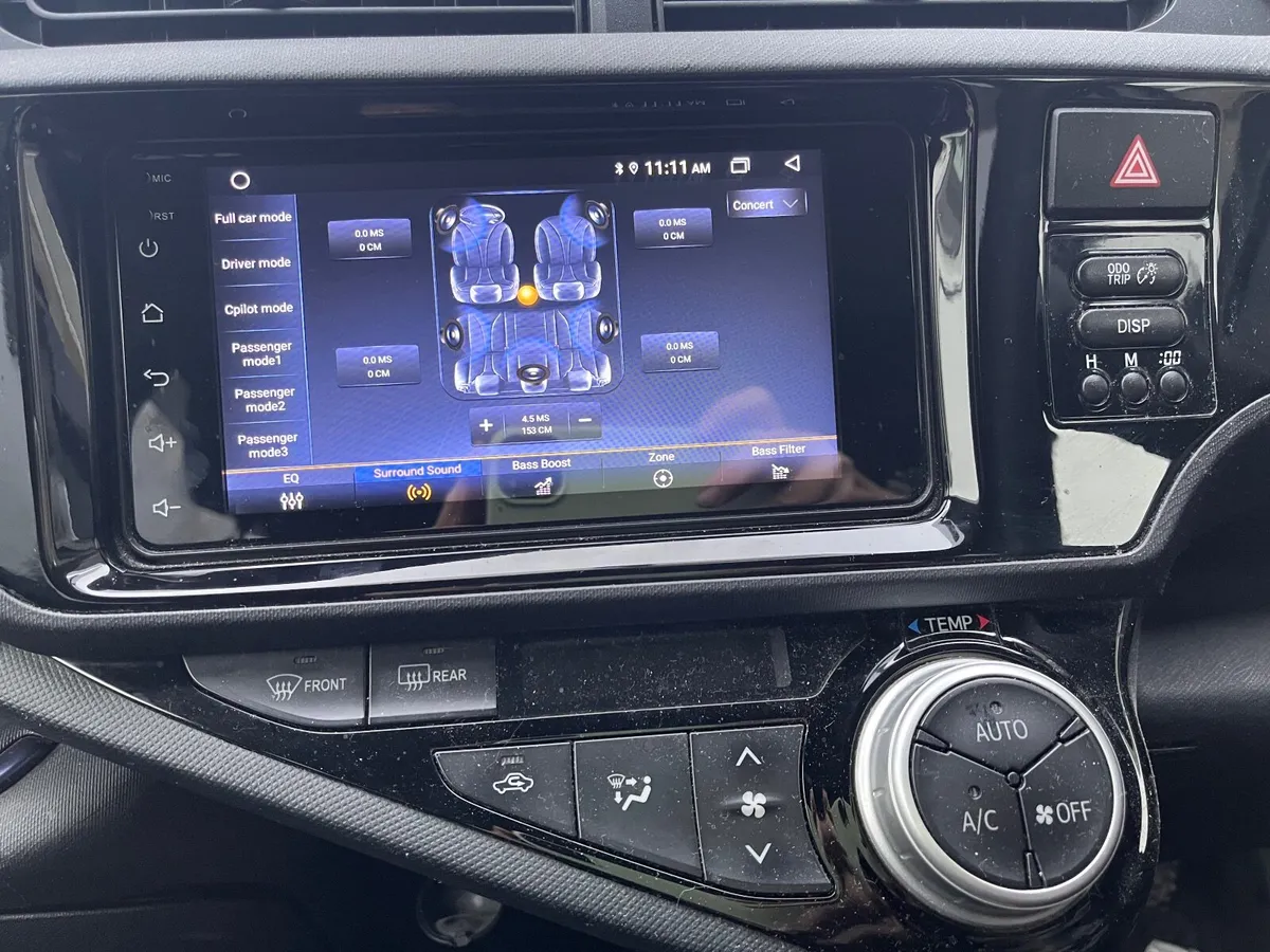 Toyota Aqua 2016 - Image 2