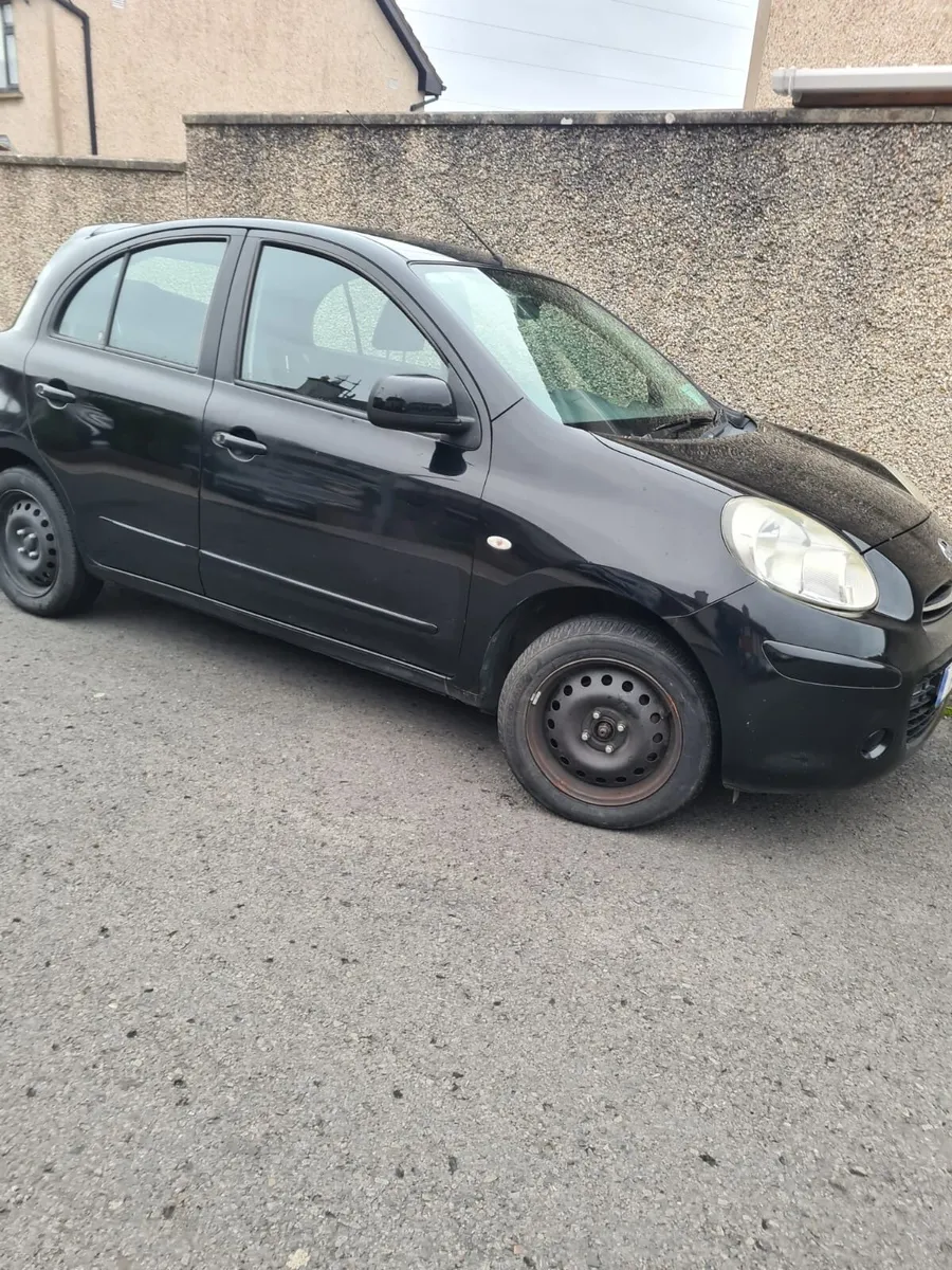 Car - Image 2