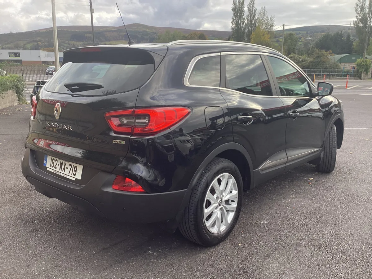 Renault Kadjar ** SAT NAV - Image 4