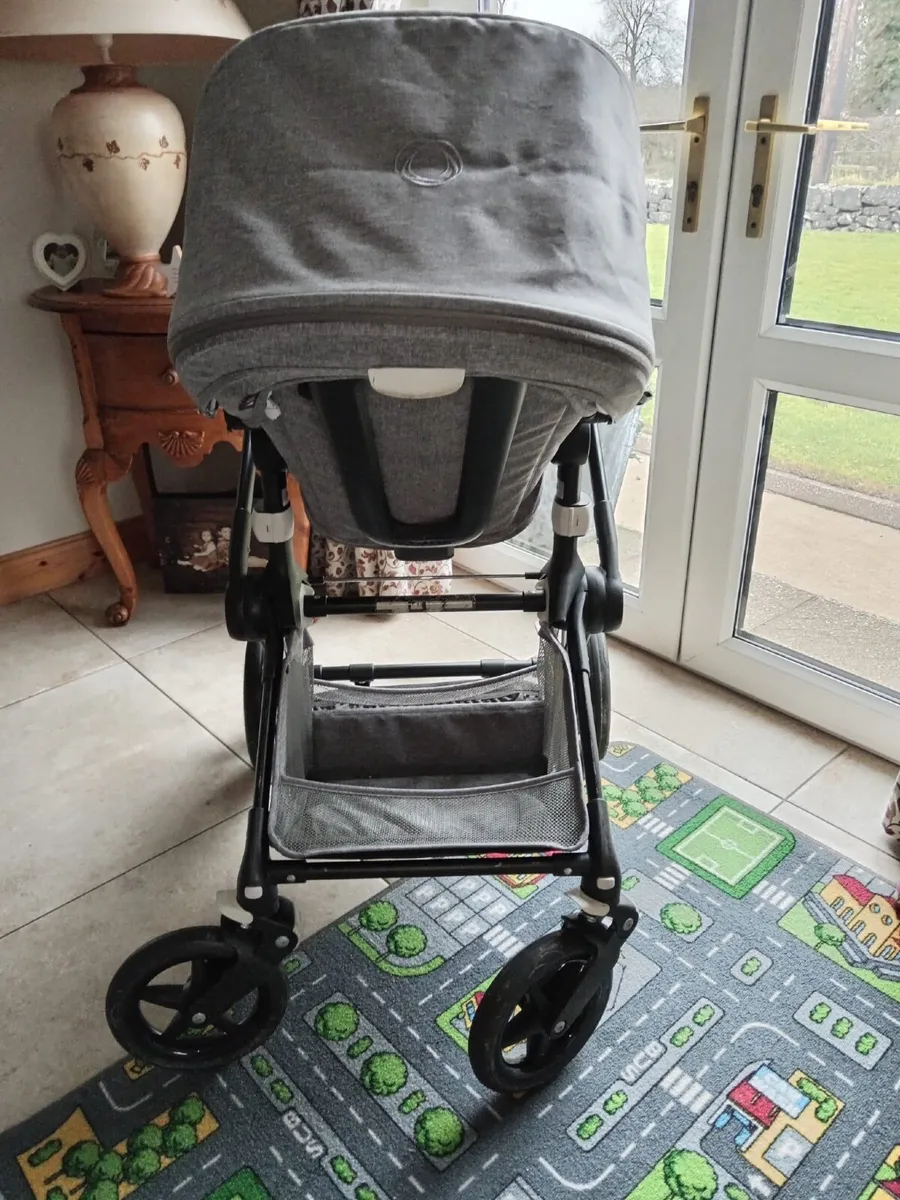 Pram - Image 3