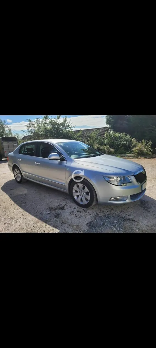 Skoda Superb 2011 - Image 1