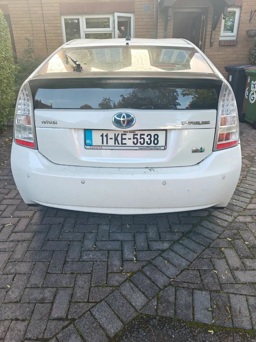 Toyota Prius 2011 - Image 1