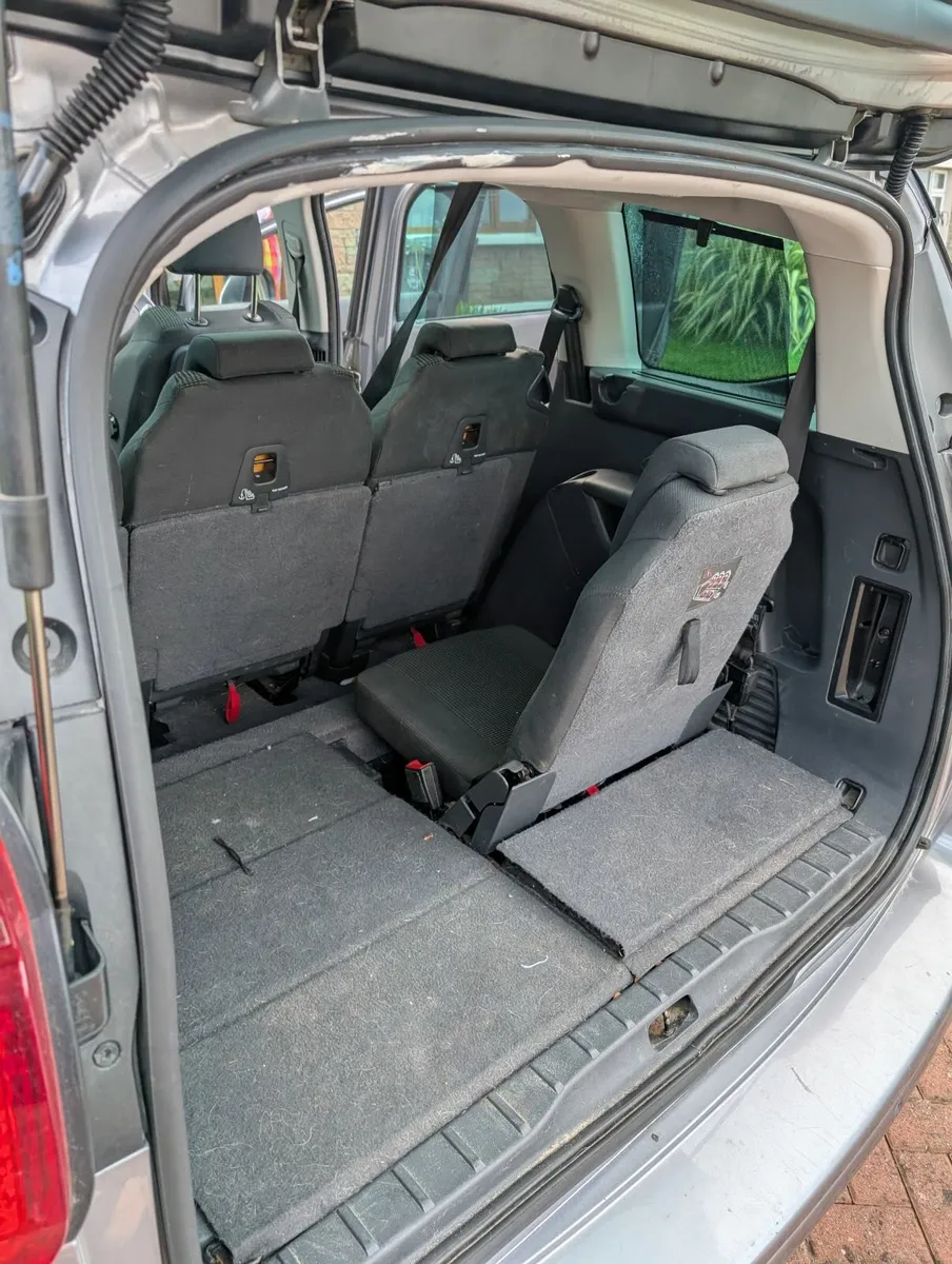 Peugeot 5008 2015 - Image 3
