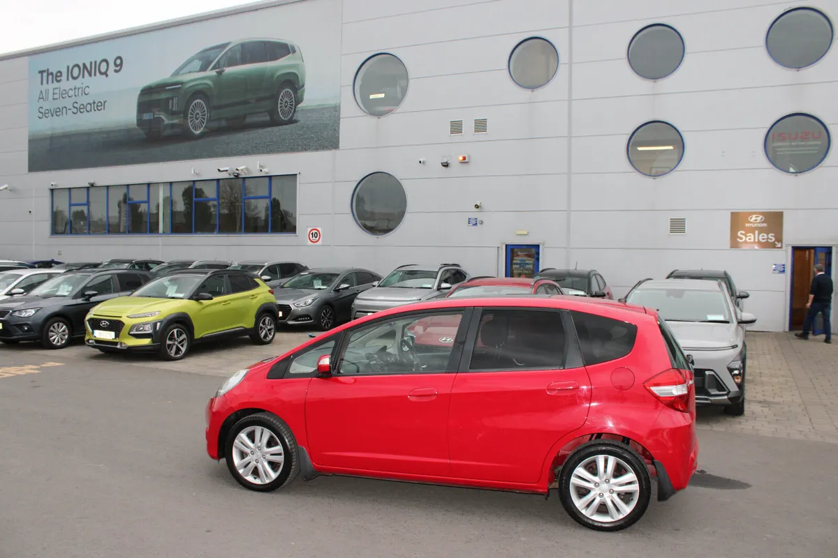 Honda Jazz 2013 - Image 2