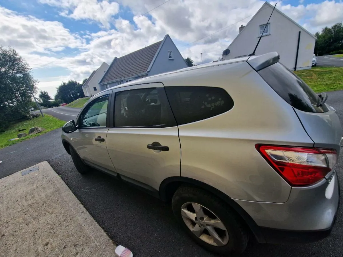 Nissan qashqai + 2 - Image 4