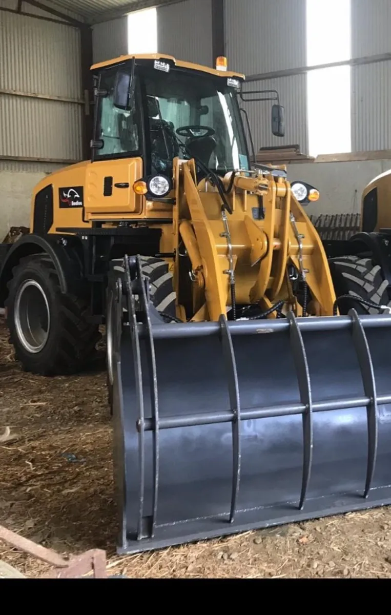 New Loading shovel - Image 1