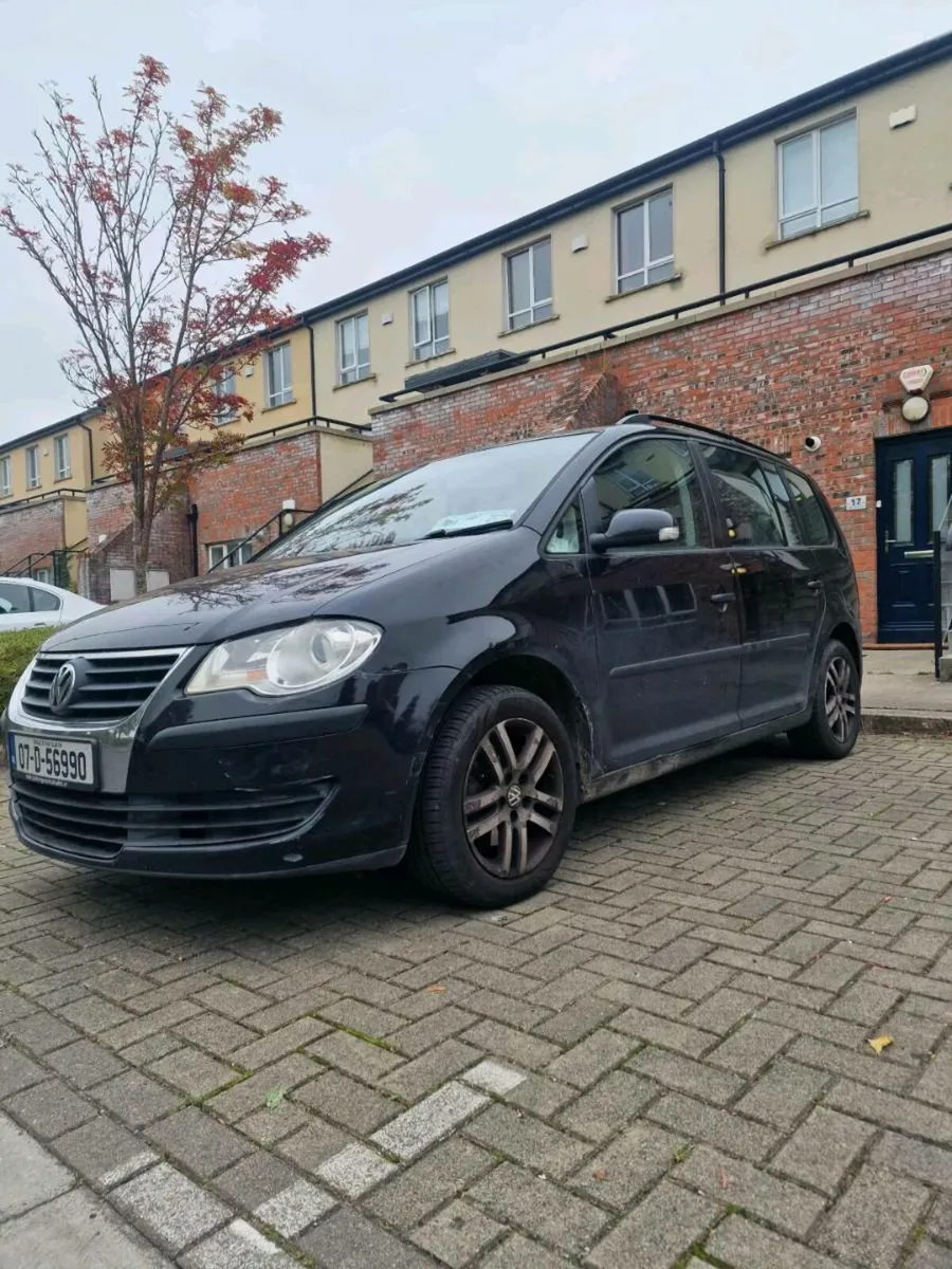 volkswagen turan 2007 1.6 petrol - Image 3