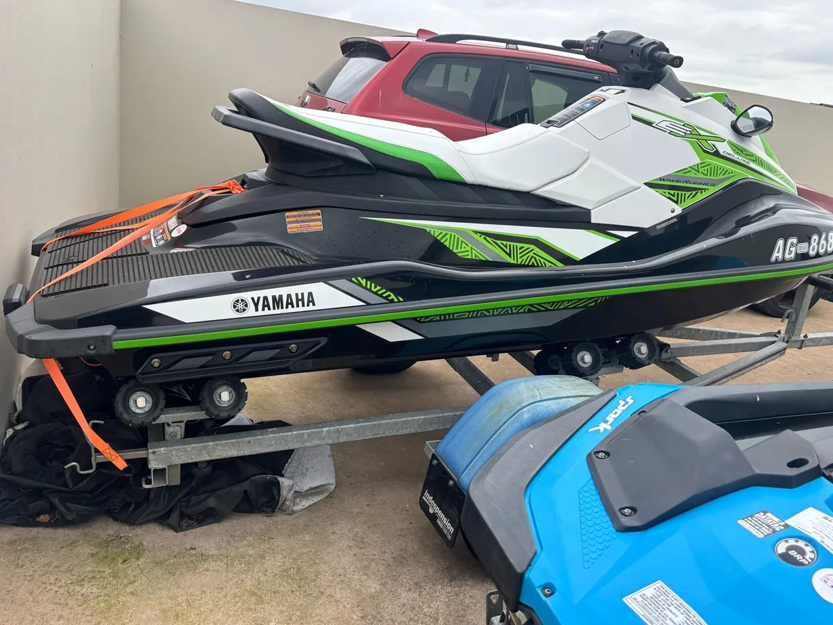 Jet skis Yamaha delux & seadoo spark - Image 3