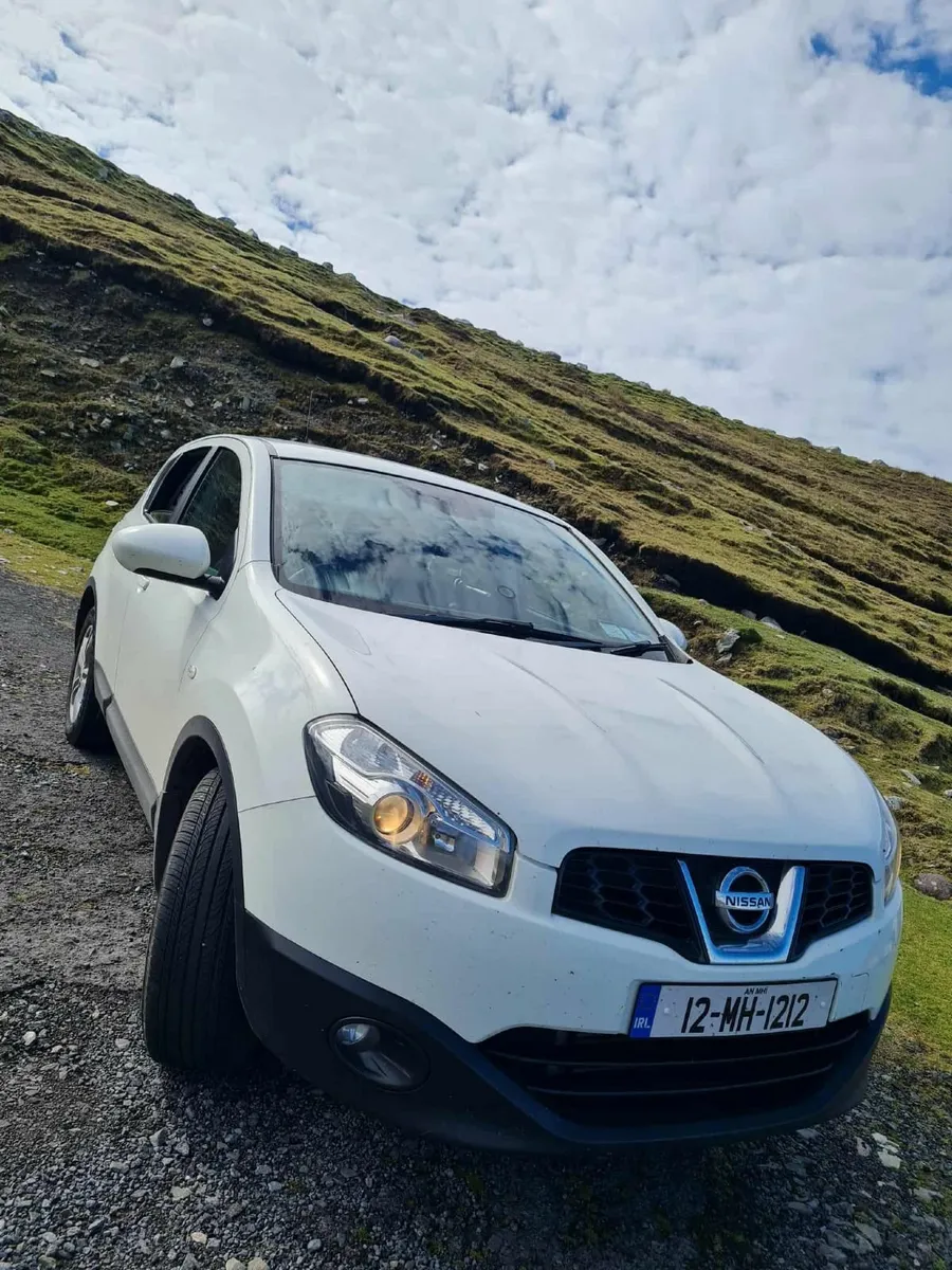 Nissan Qashqai 2012 1.6d 4WD - Image 1