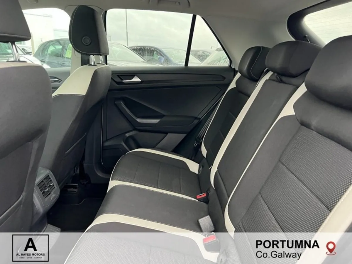 Volkswagen T-Roc Automatic 2.0 TDI 150 BHP Sport - Image 4