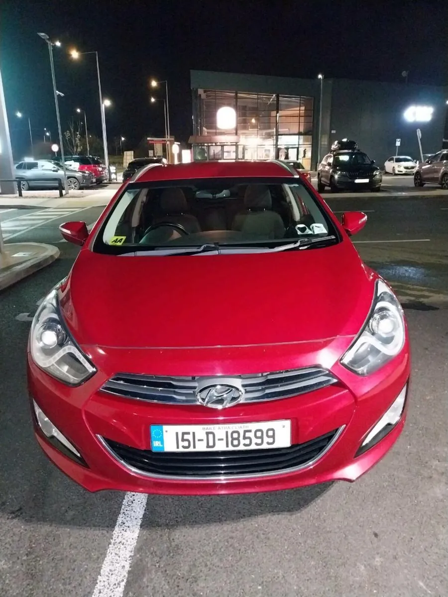Hyundai i40 estate - Image 1
