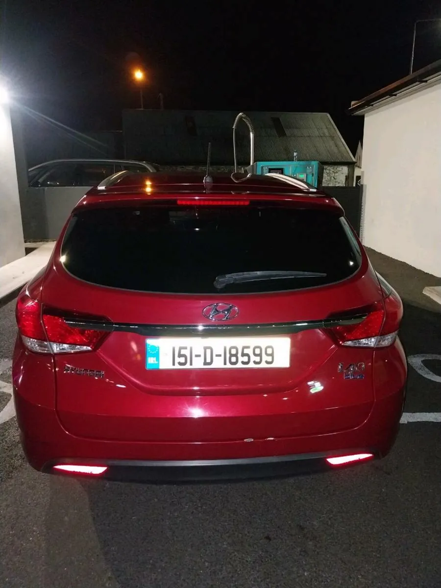 Hyundai i40 estate - Image 3