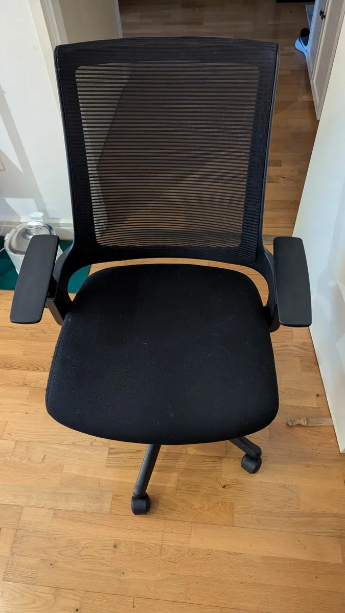 Office Chair (Black) - Image 4