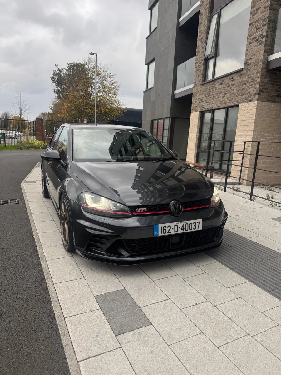 Vw Golf GTI clubsport (track edition) - Image 1