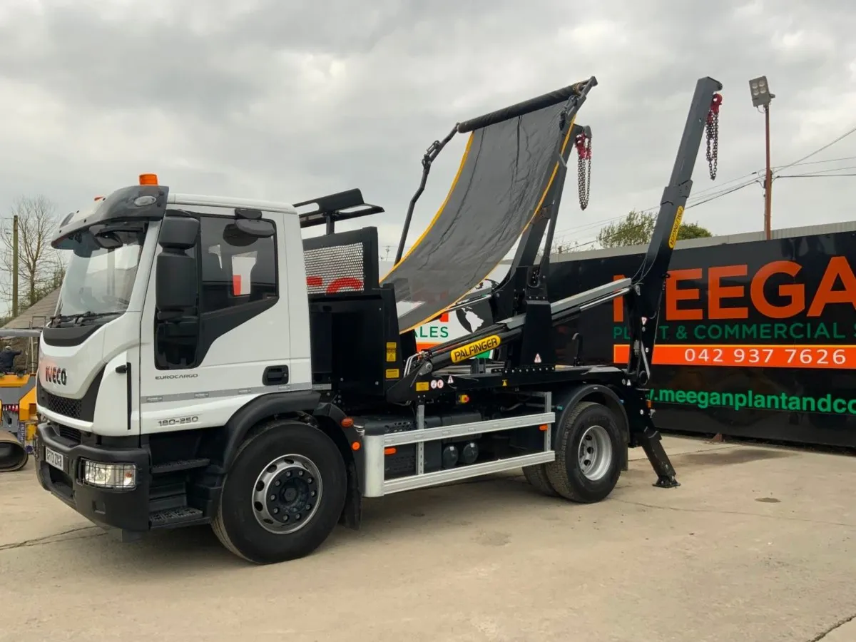 Iveco Euro Cargo Palfinger Wireless Remote Chainl - Image 1